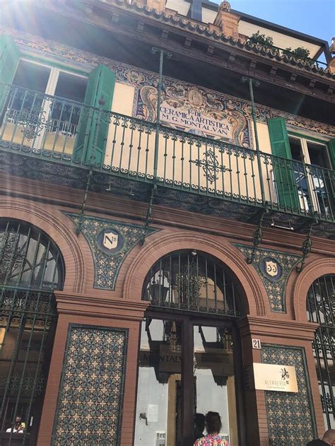 hotel triana montalván sevilla.